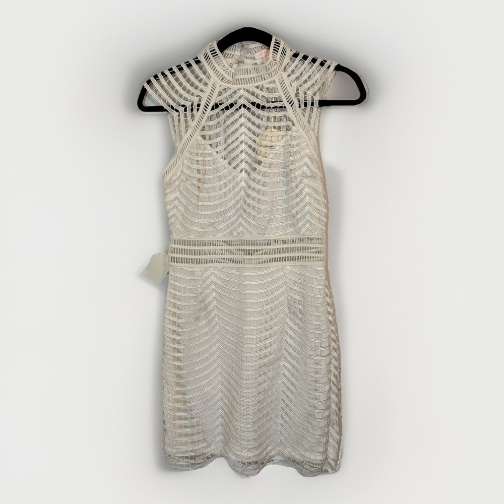 LUXXEL  Mini Lace Dress w/ Overlay Trim Scallop Edges  Womens White NWT Sz S